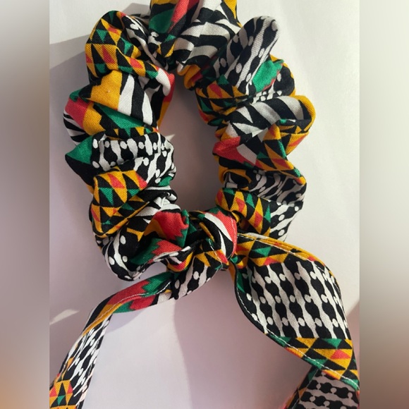 Accessories - Scrunchie bold bright fabric, boho new